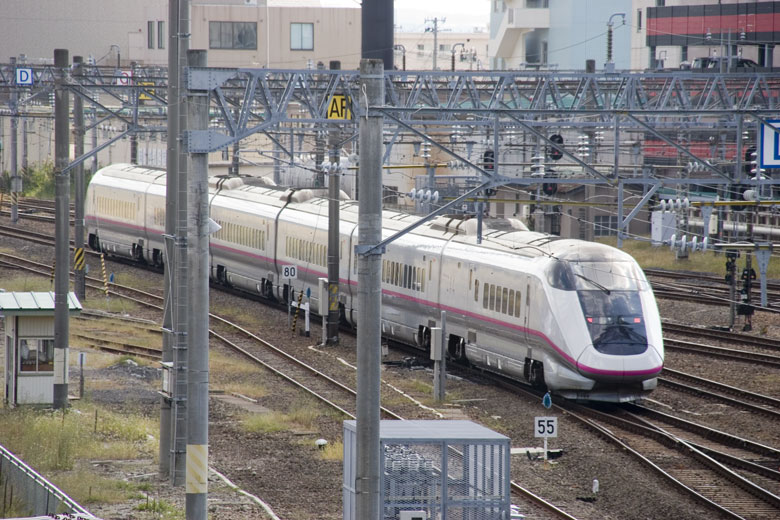 秋田新幹線E3系