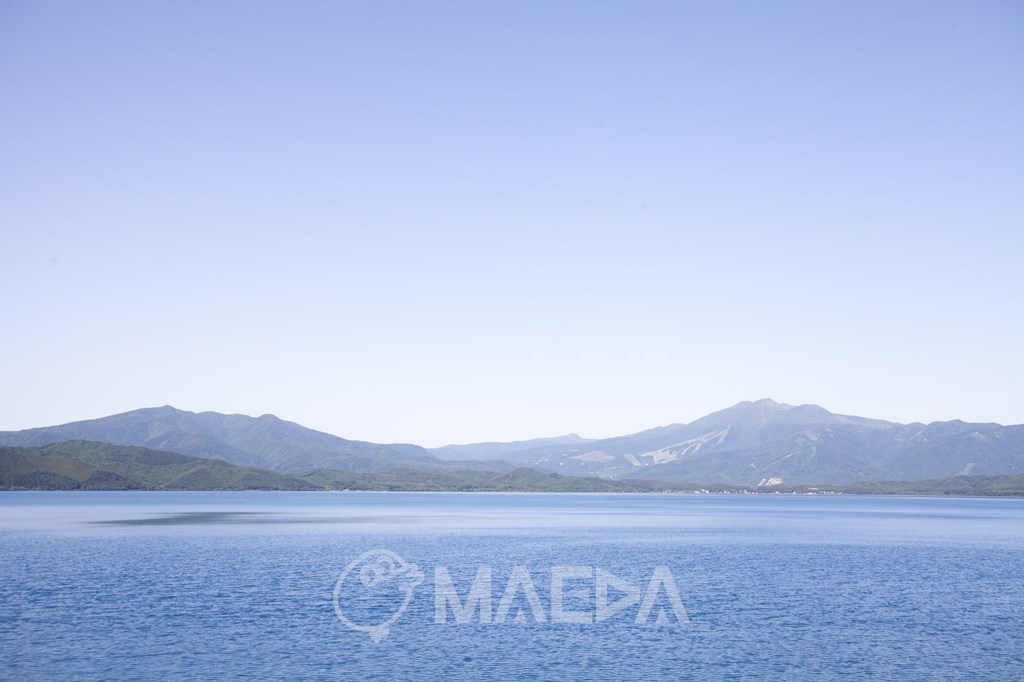 田沢湖と駒ケ岳