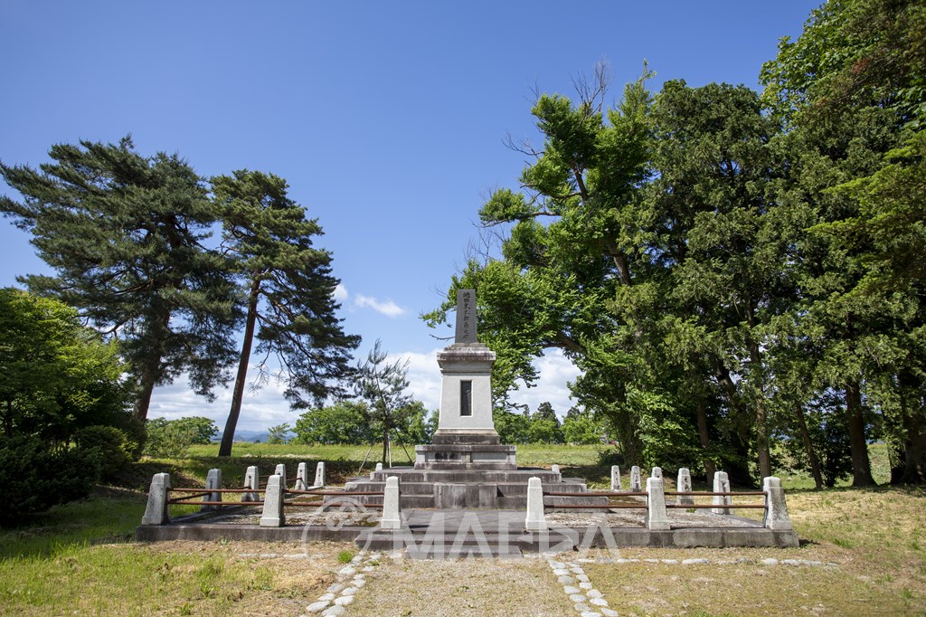 池田文太郎翁銅像公園