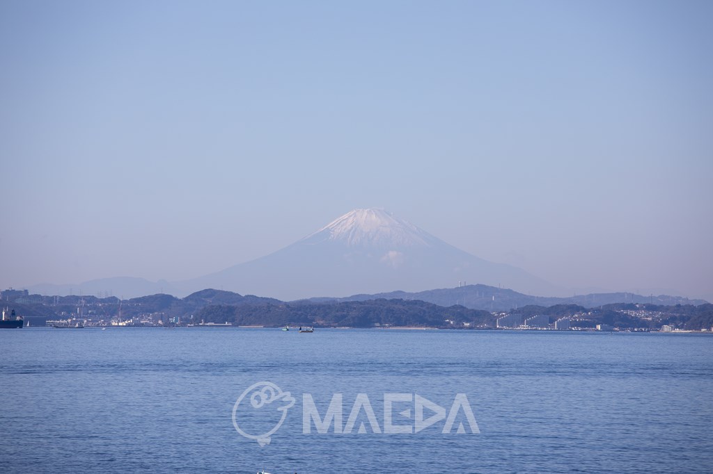 千葉県富津市から見た富士山
